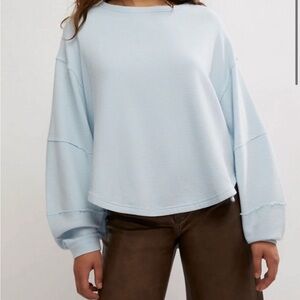 WE THE FREE TOTAL ECLIPSE TEE size Medium